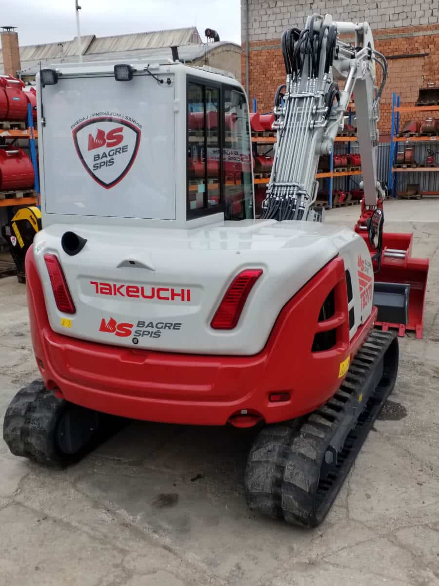 Bager Takeuchi TB370V